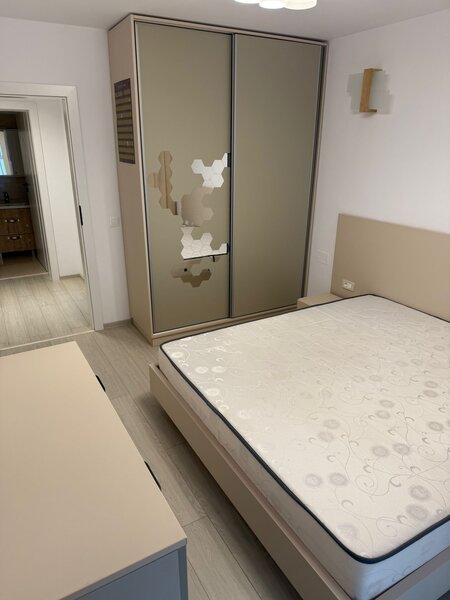 Lujerului, apartament 3 camere Exigent + 2 locuri subterane de parcare.