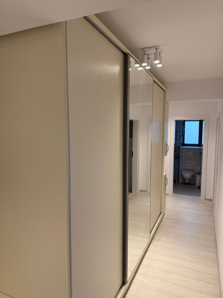 Lujerului, apartament 3 camere Exigent + 2 locuri subterane de parcare.